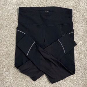 Black Athleta jogger capris. Medium